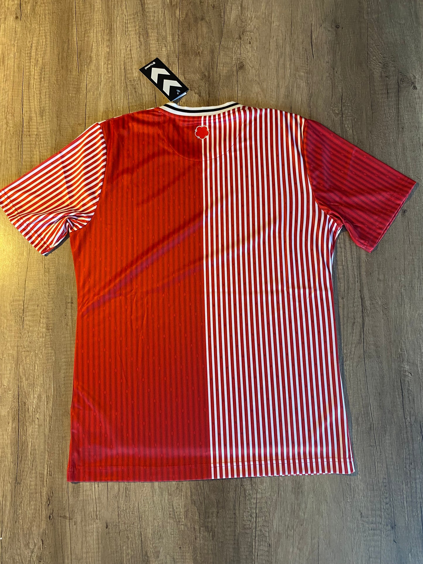 Camiseta local del Southampton 2023/2024 - Talla M