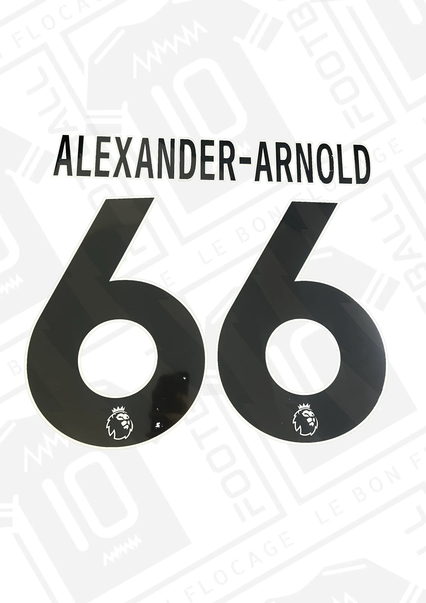 flocage-officiel-liverpool-24-25-exterieur-arnold