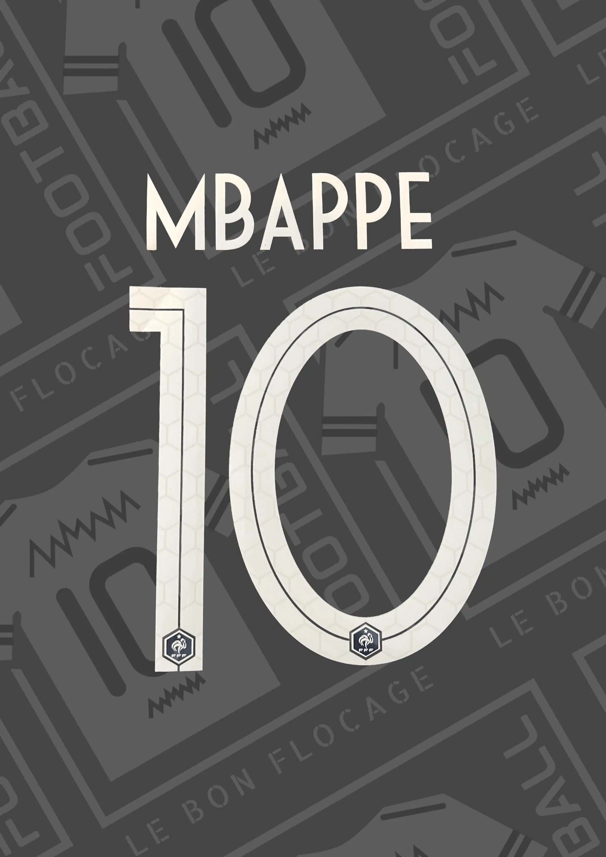 flocage-officiel-mbappe-france-2018-1-etoile-domicile