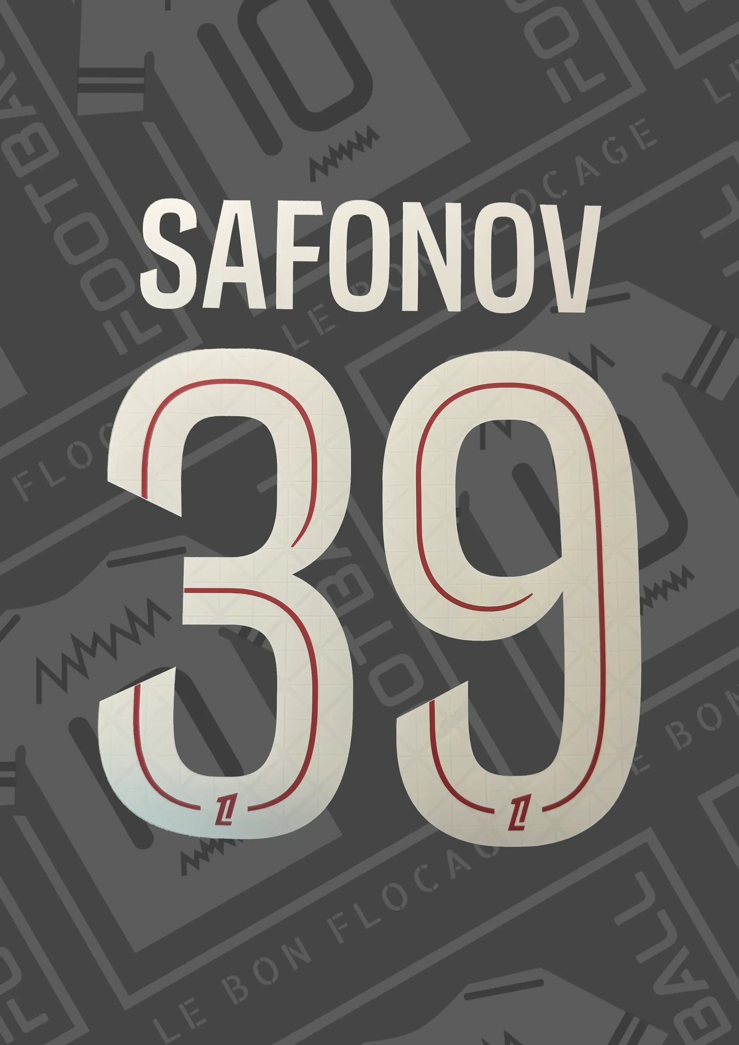 flocage-officiel-safonov-psg25-26-domicile