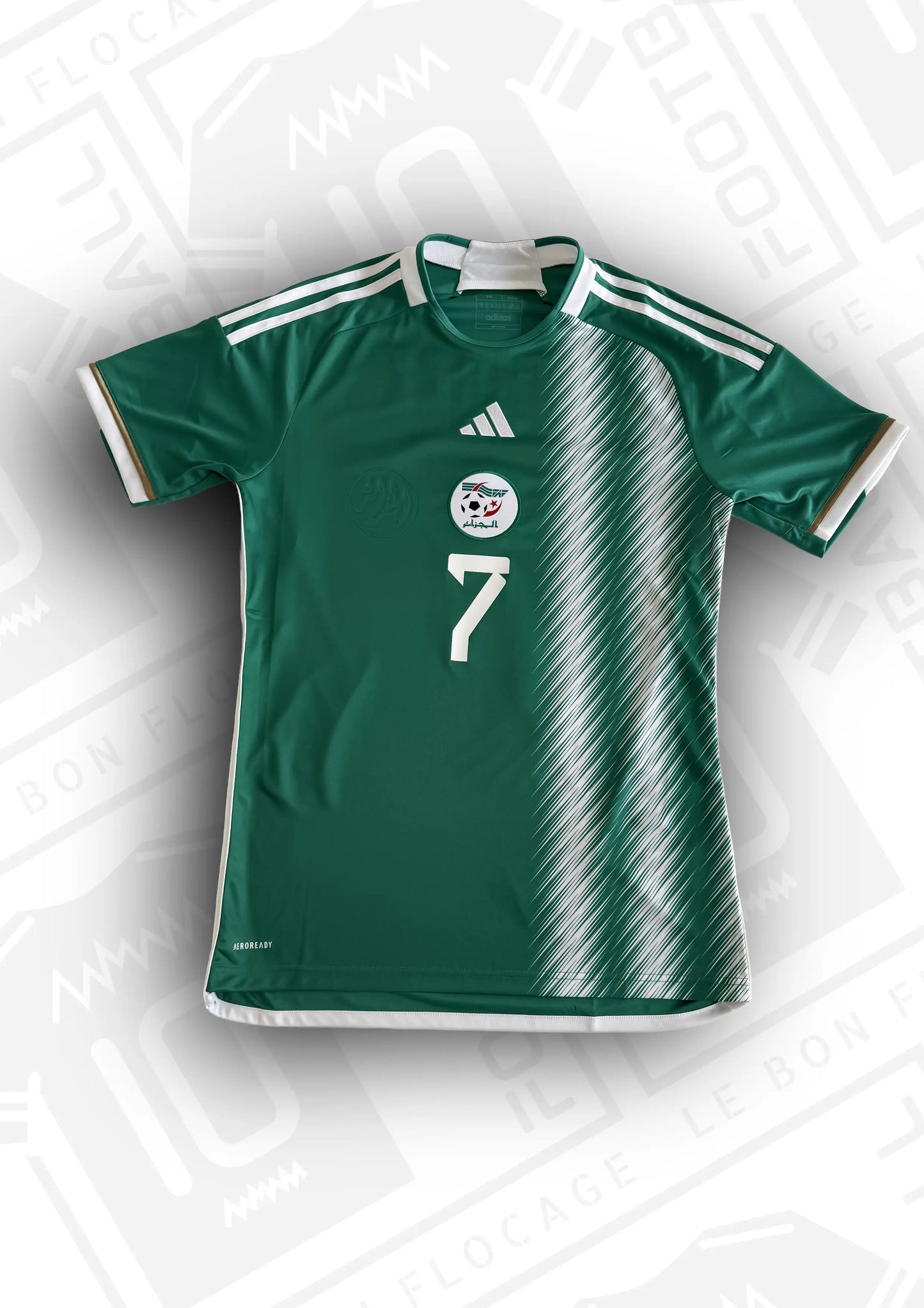 maillot-officiel-algerie-exterieur-2022-mahrez-face
