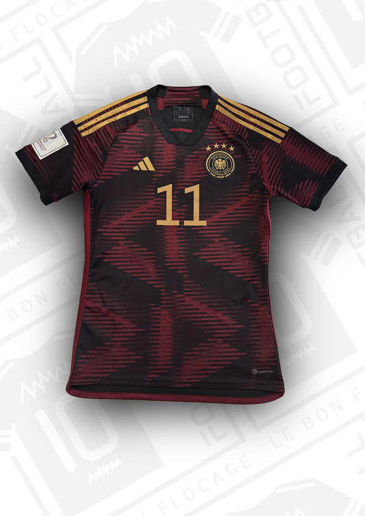 maillot-officiel-allemagne-2022-exterieur-face-numero-11