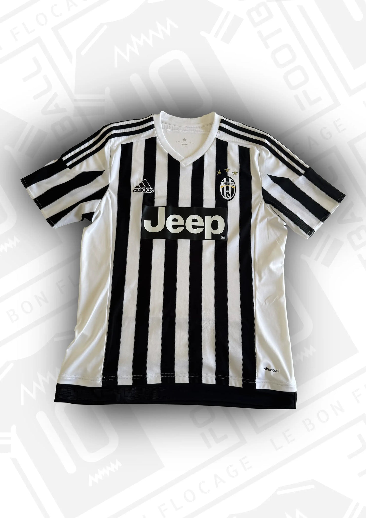 maillot-officiel-juventus-15-16-domicile-face