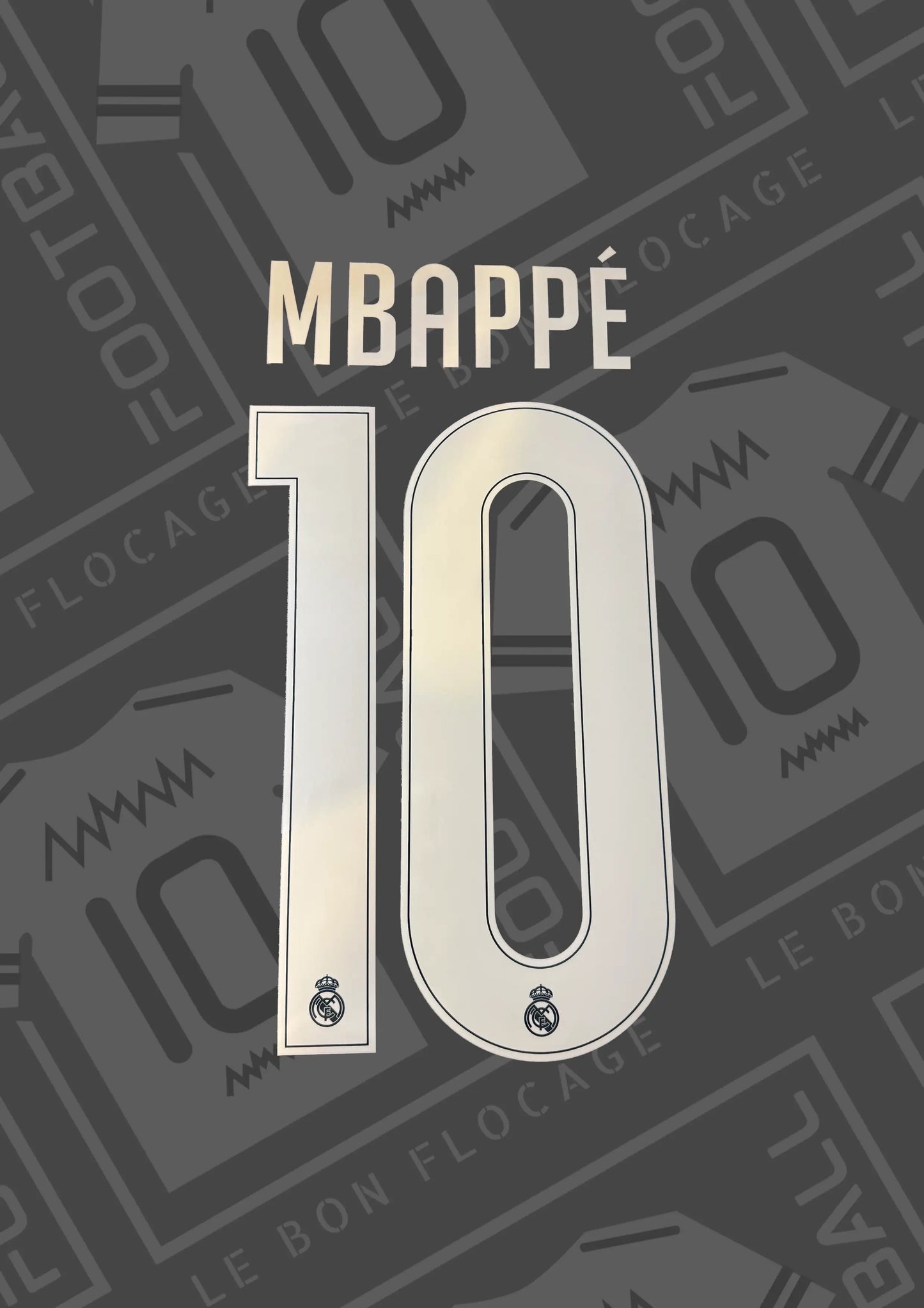flocage-officiel-mbappe-real-26-27-exterieur