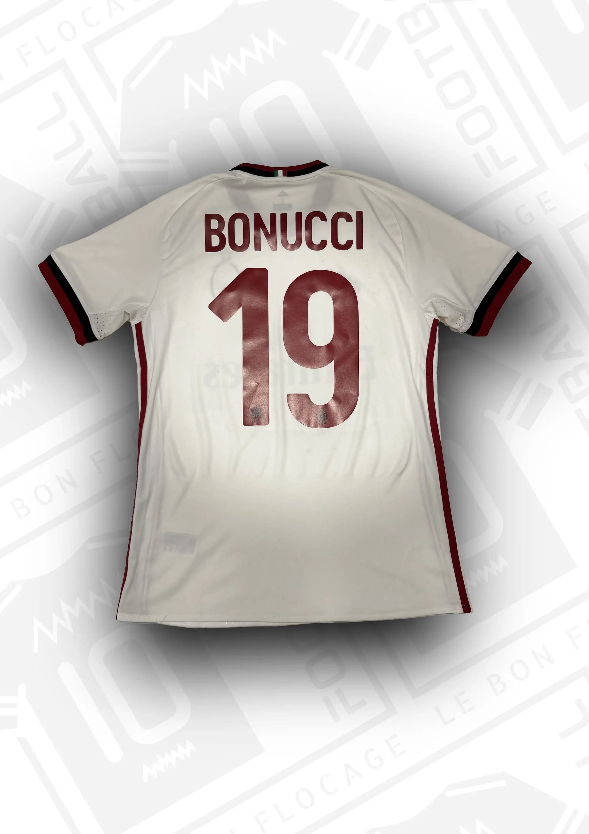 maillot-officiel-ac-milan-17-18-exterieur-dos-bonucci