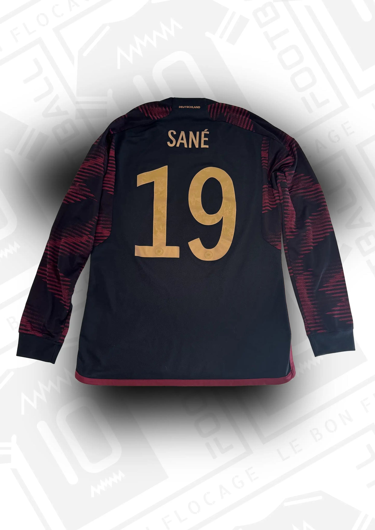 maillot-officiel-allemagne-2022-exterieur-dos-19