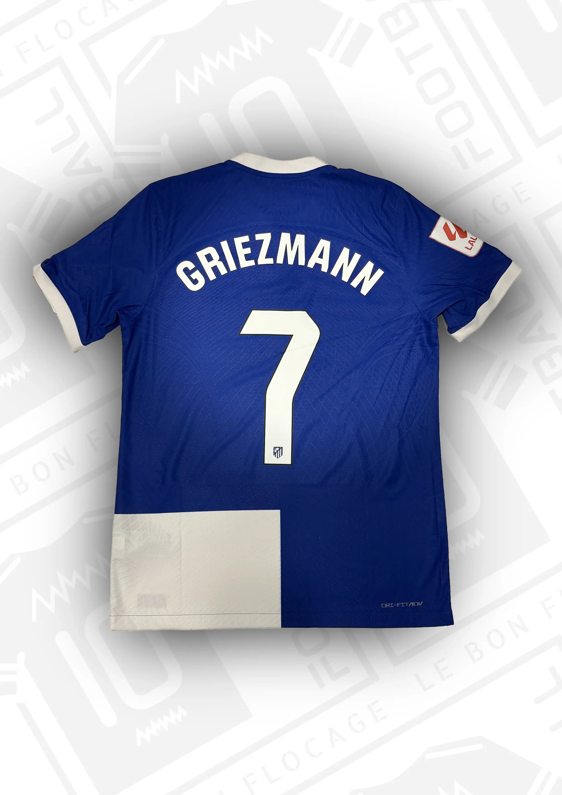 maillot-officiel-atletico-23-24-exterieur-dos-griezmann