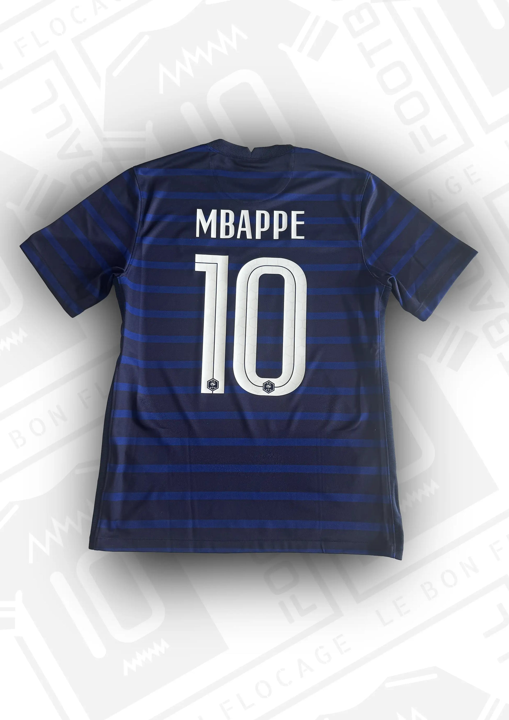 maillot-officiel-domicile-france-2021-dos-mbappe