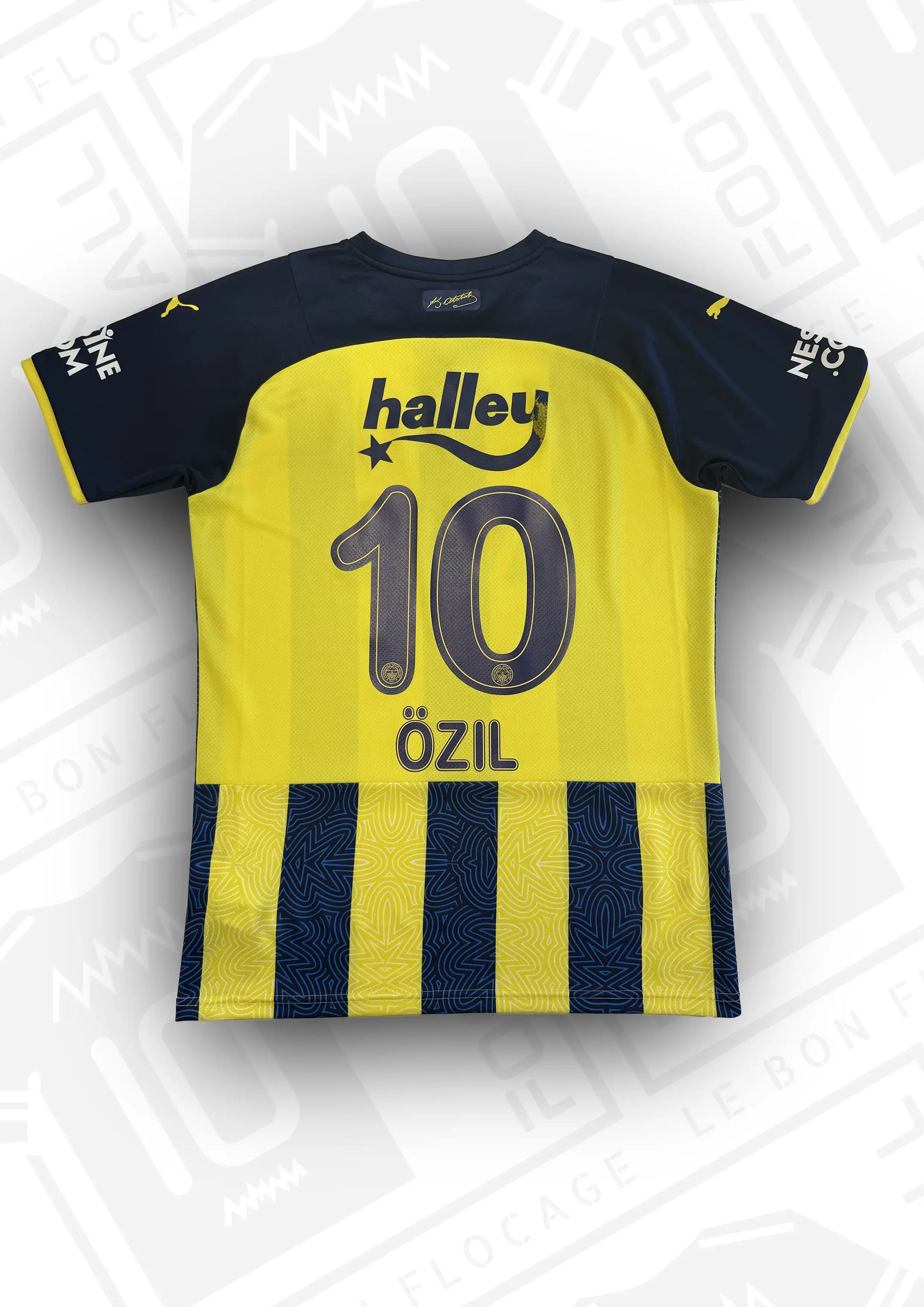 maillot-officiel-fenerbahce-21-22-domicile-dos-ozil