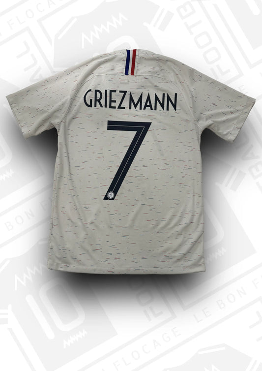 maillot-officiel-france-2018-exterieur-dos-griezmann