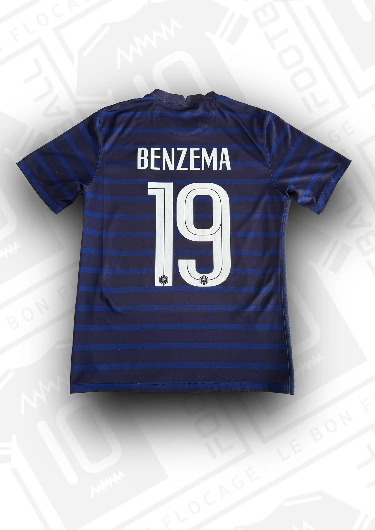 maillot-officiel-france-2021-domicile-dos-benzema-19