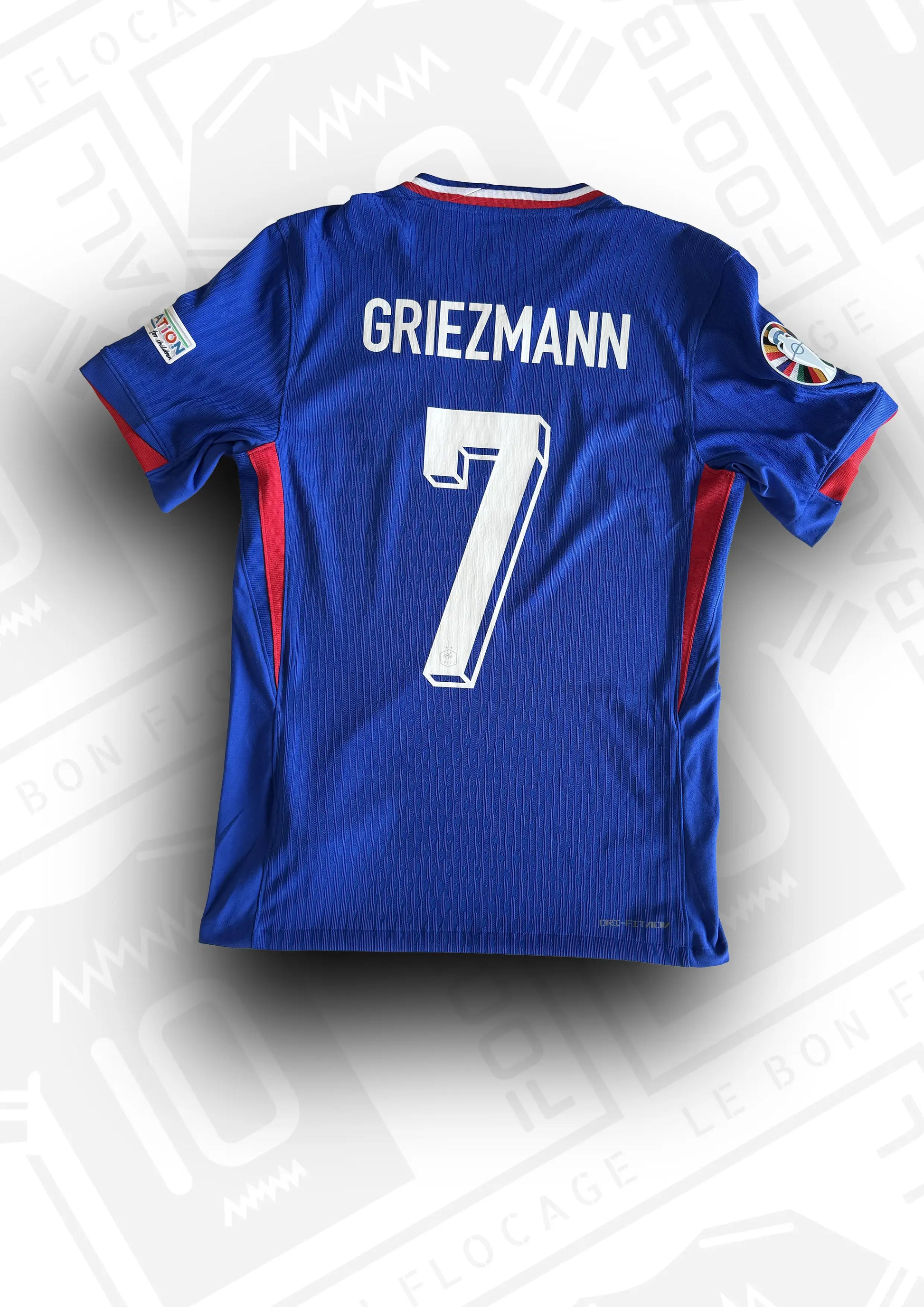 maillot-officiel-france-2024-domicile-dos-griezmann