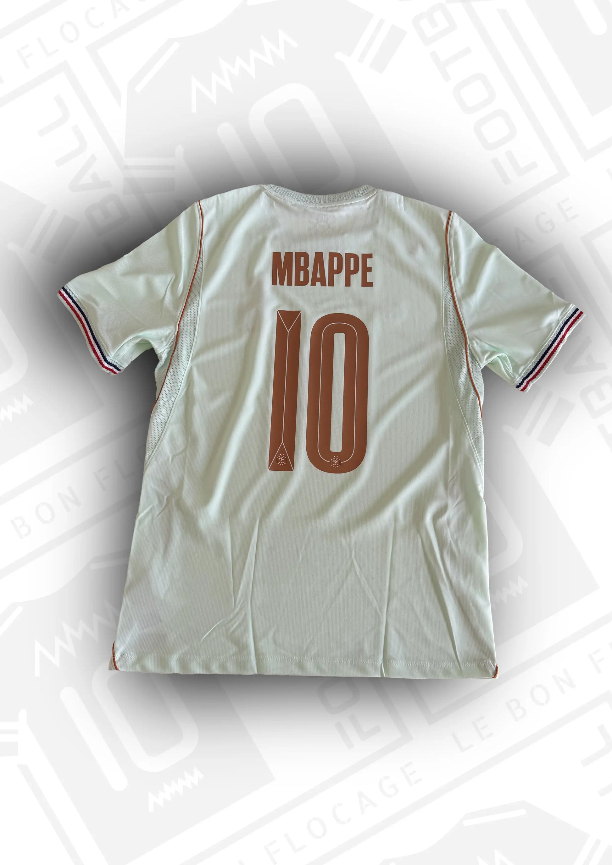 maillot-officiel-france-exterieur-2026-mbappe-10-dos