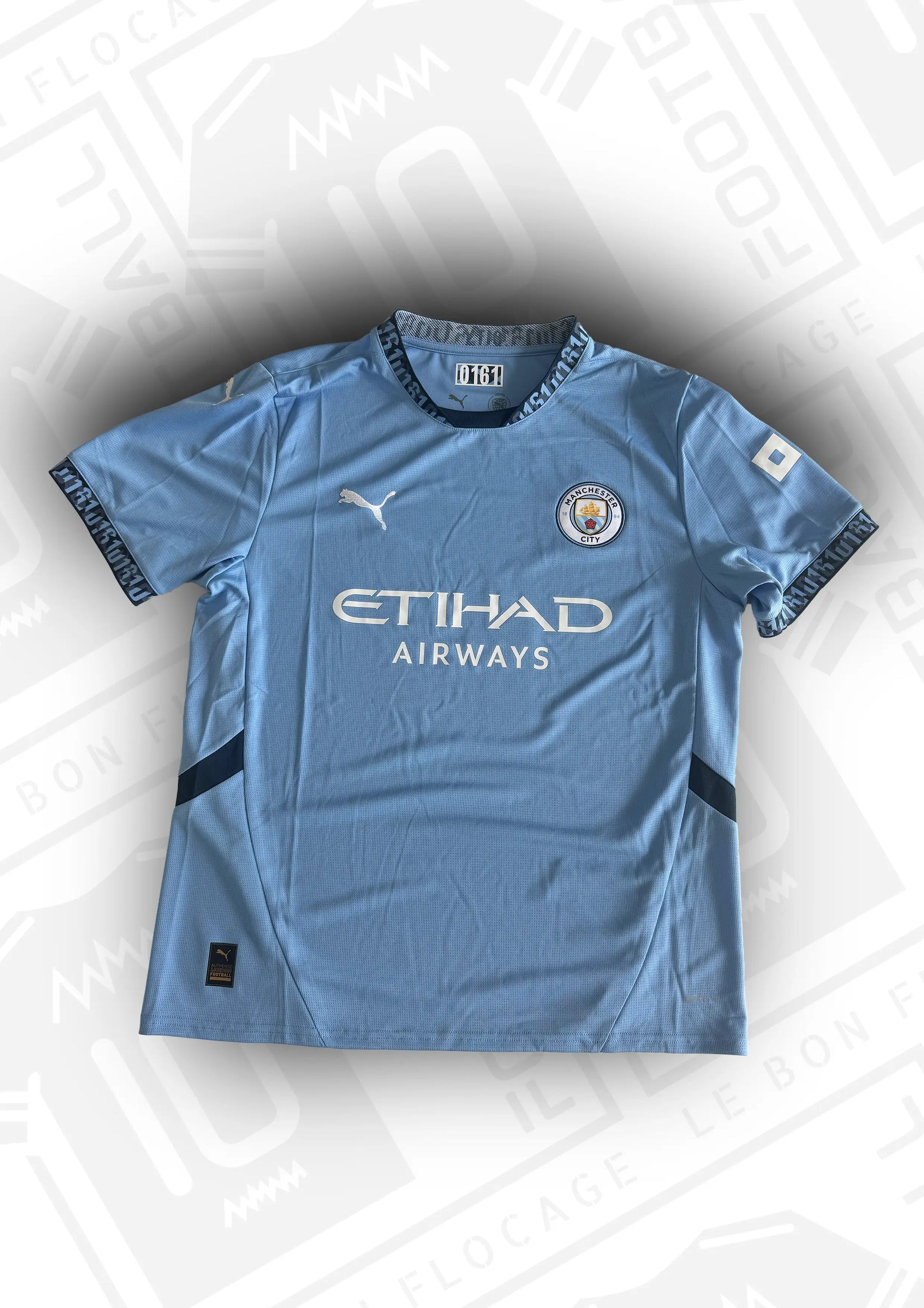maillot-officiel-manchester-city-domicile-24-25-face