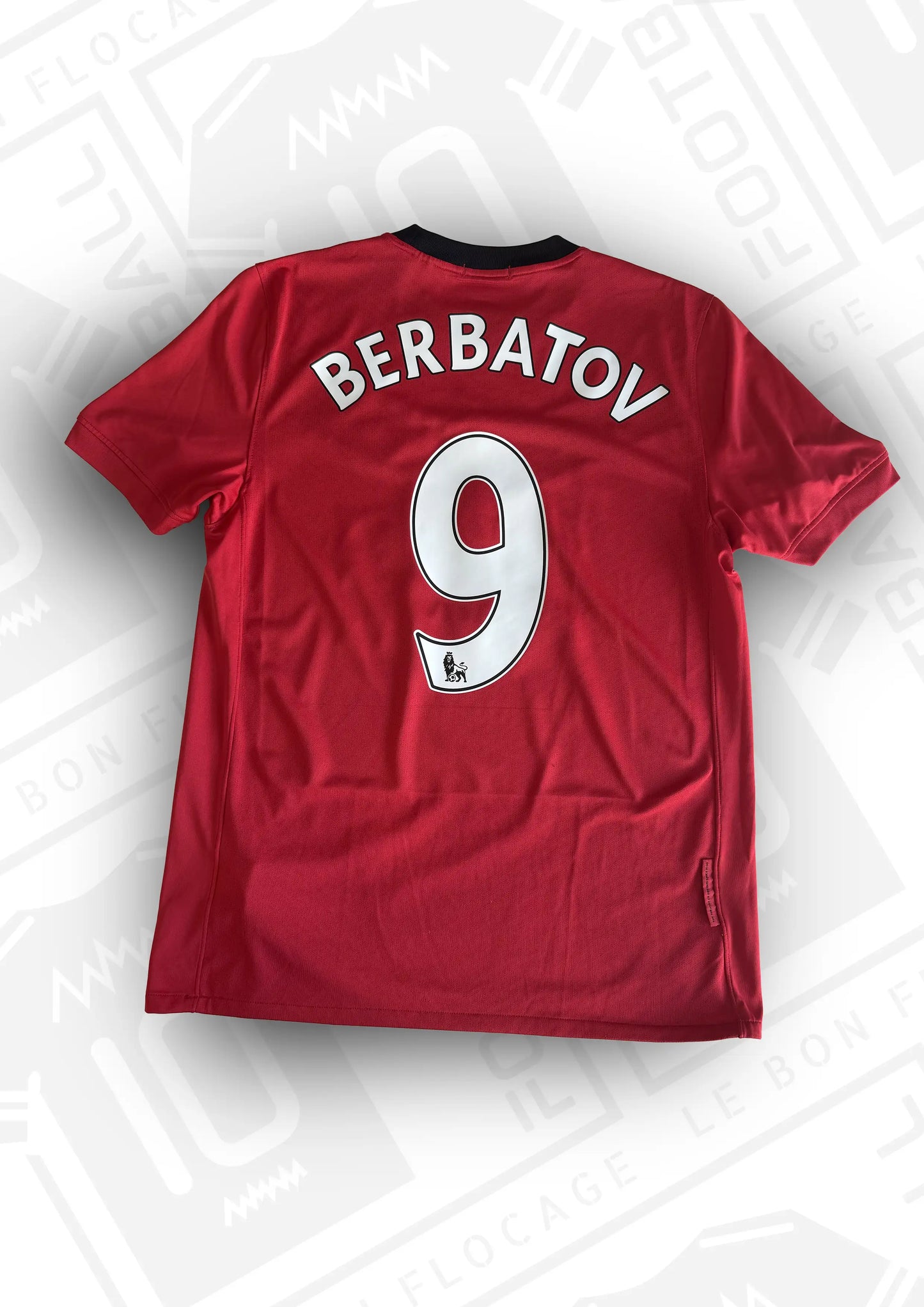 maillot-officiel-manchester-united-09-10-domicile-dos-berbatov