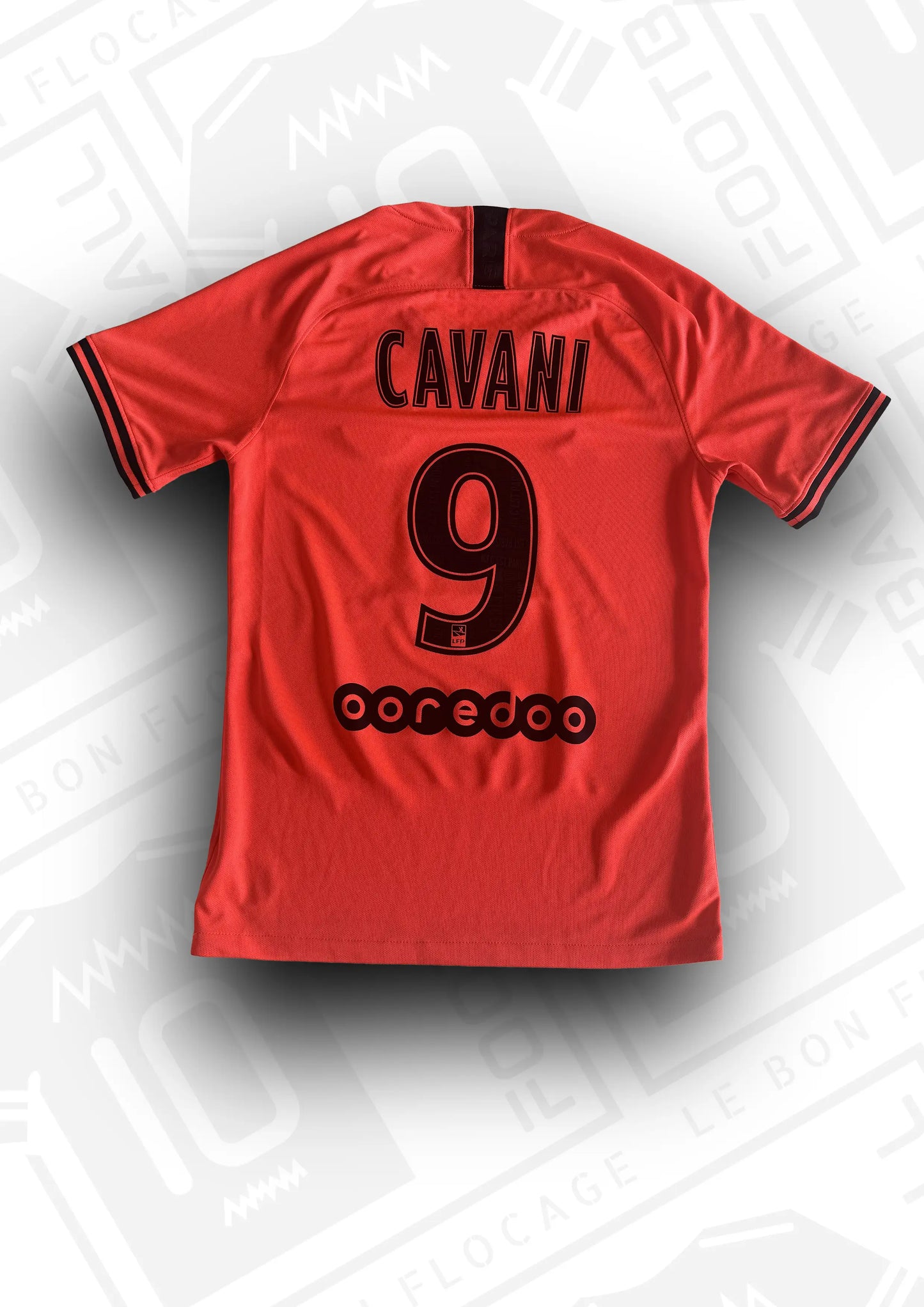 maillot-officiel-psg-19-20-exterieur-dos-cavani