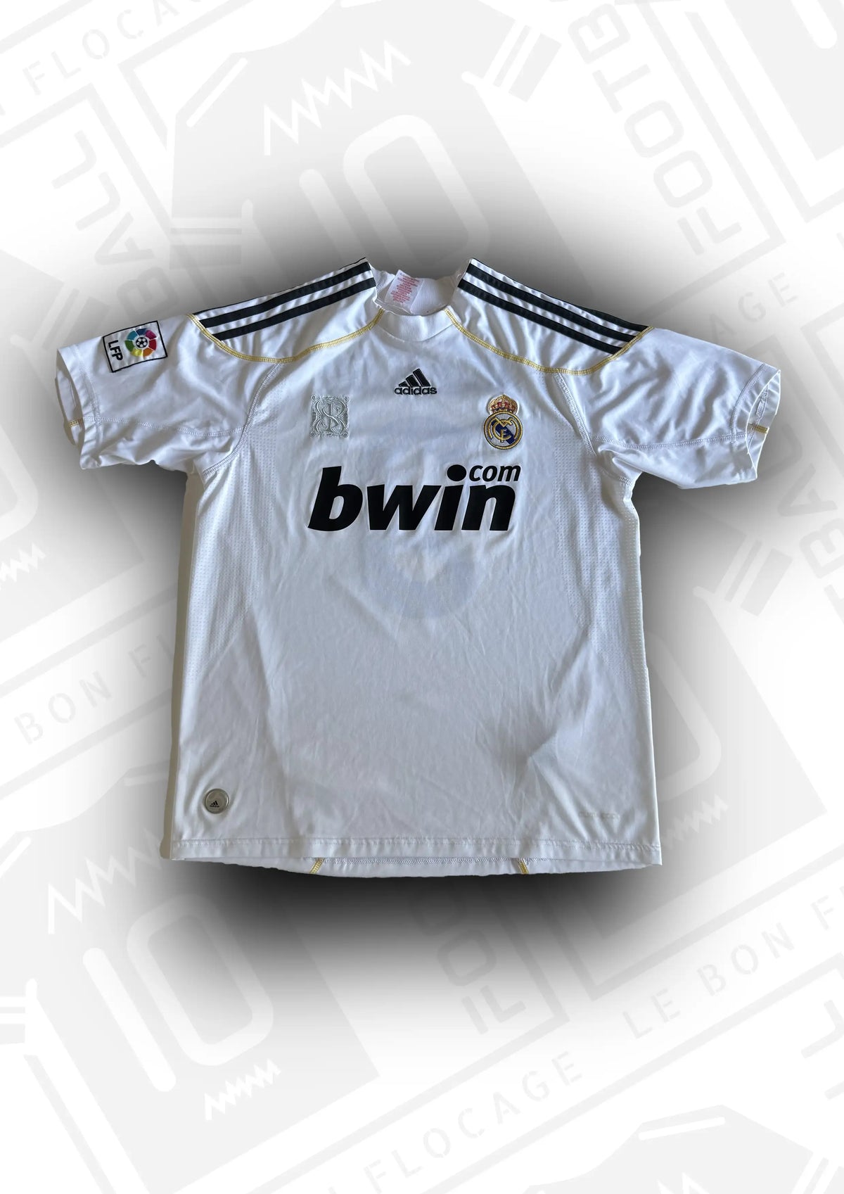 maillot-officiel-real-madrid-09-10-domicile-face