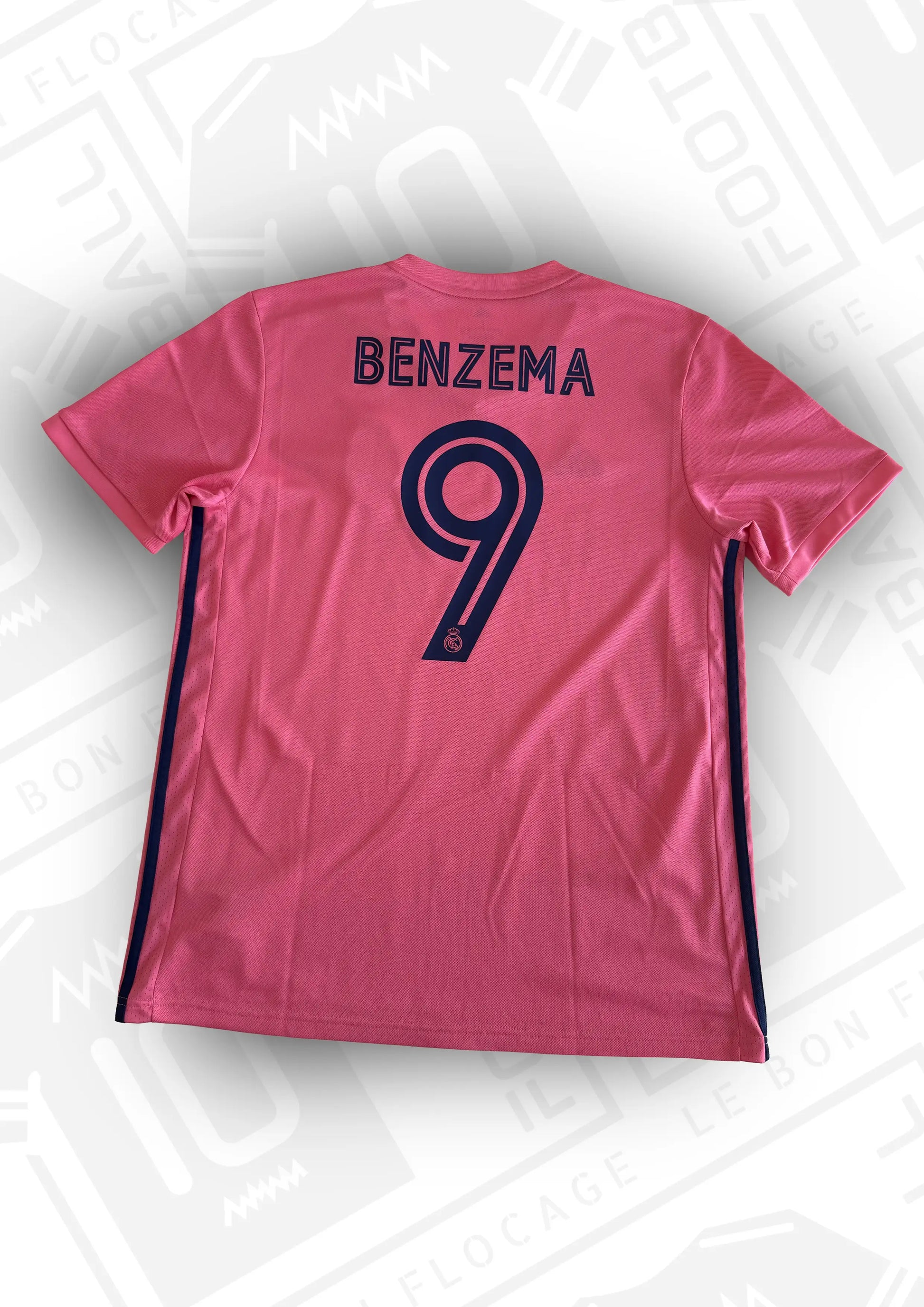 maillot-officiel-real-madrid-dos-benzema-20-21-exterieur