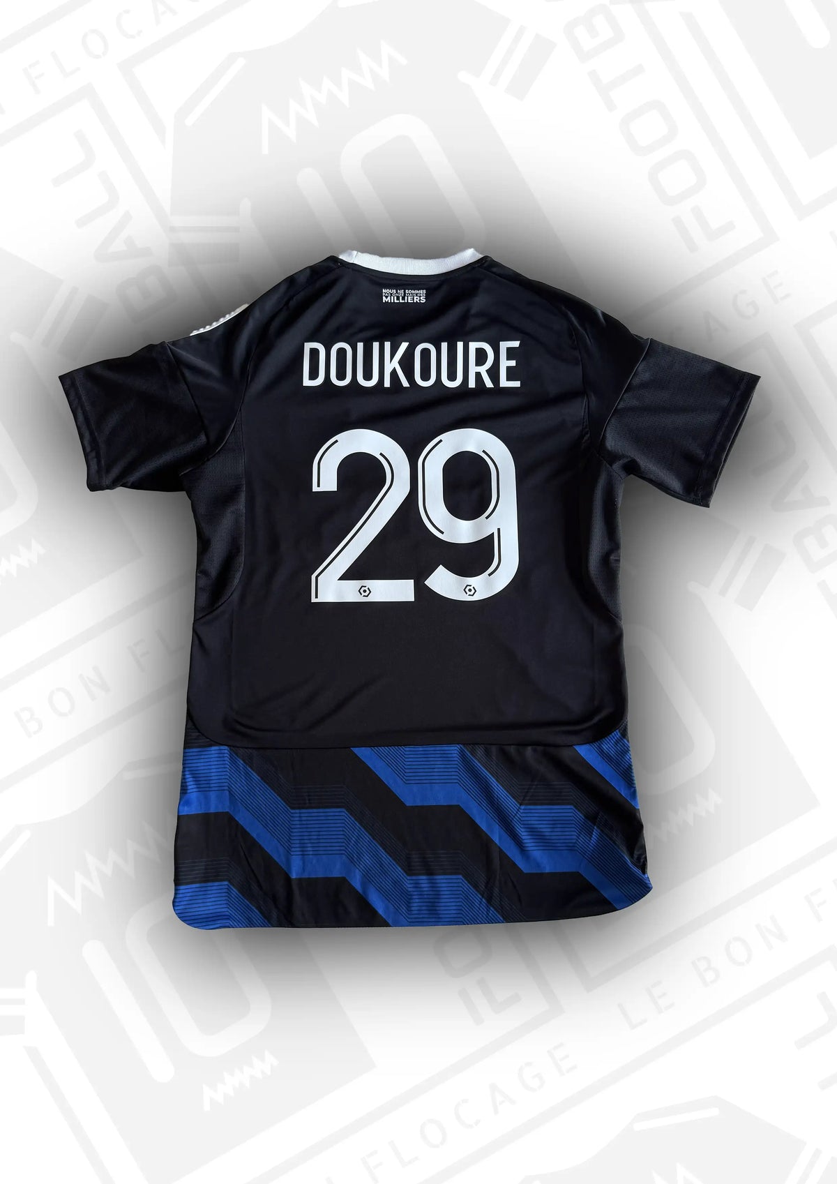 maillot-officiel-strasbourg-23-24-third-dos-doukoure