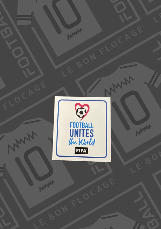 patch-repro-football-unites-the-xorld-coeur-rose-blanc