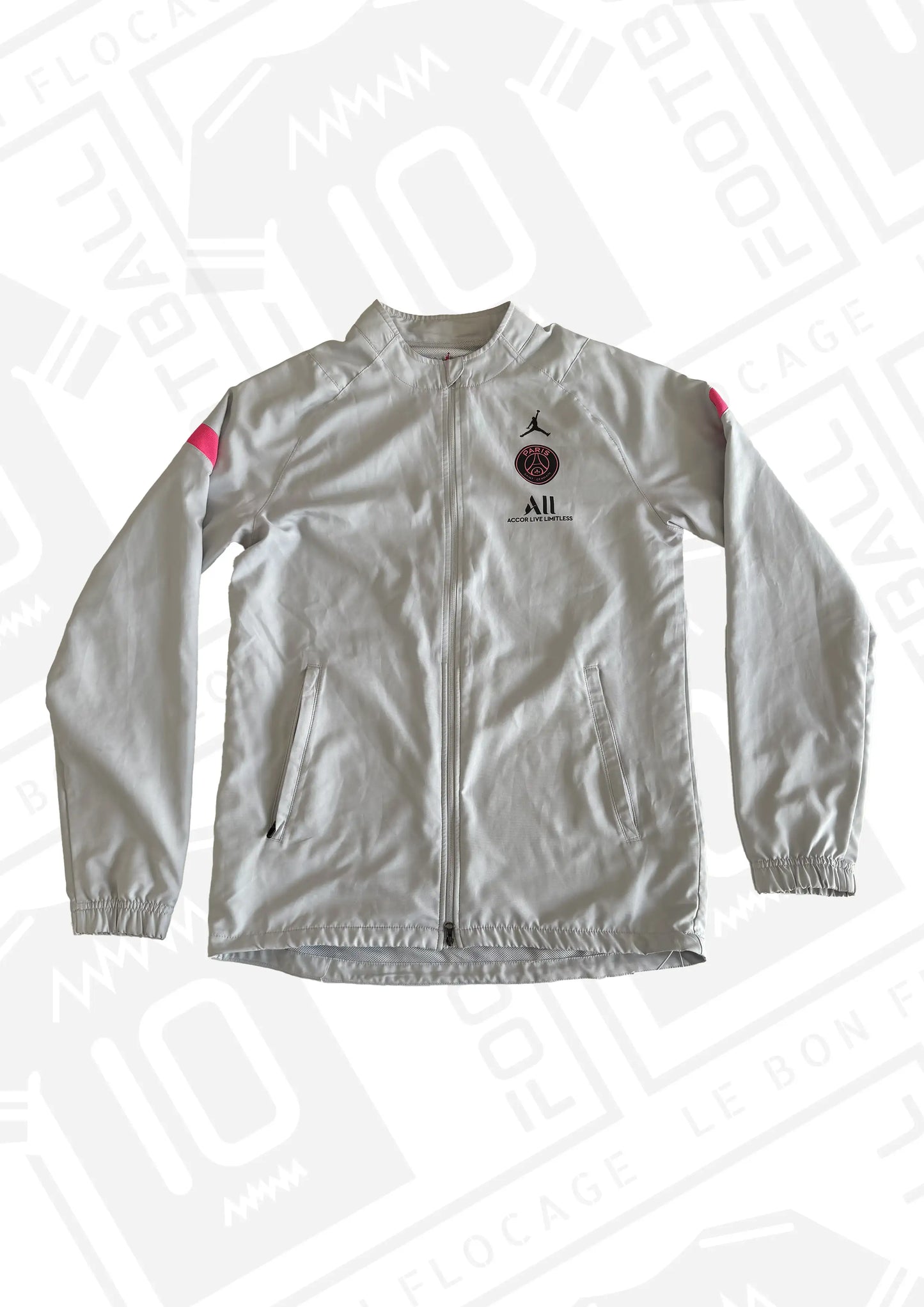 veste-officielle-psg-jordan-blanche-rose-face